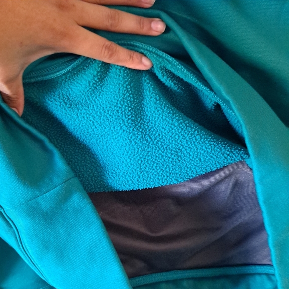Teal Under Armour Hoodie - Picture 7 of 8